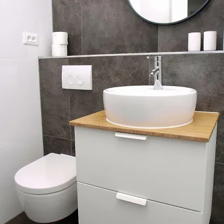 Apartament Karampija *