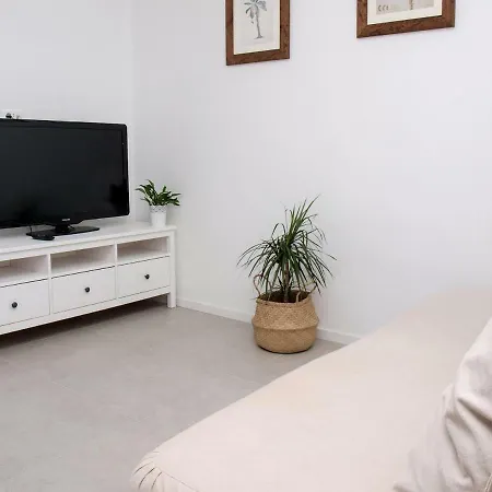 Karampija Apartament Postira