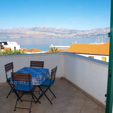 Apartament Karampija